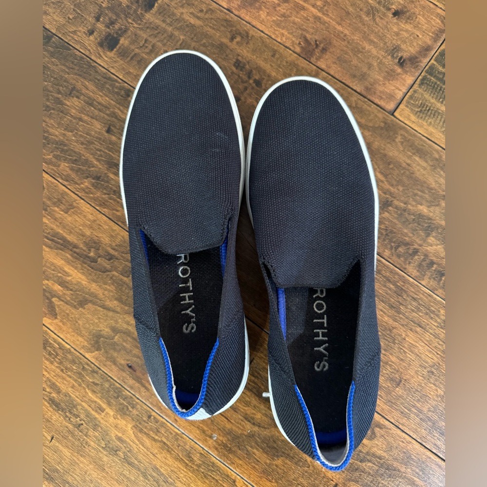 Rothy's The Original Slip On Sneakers in black Size 9